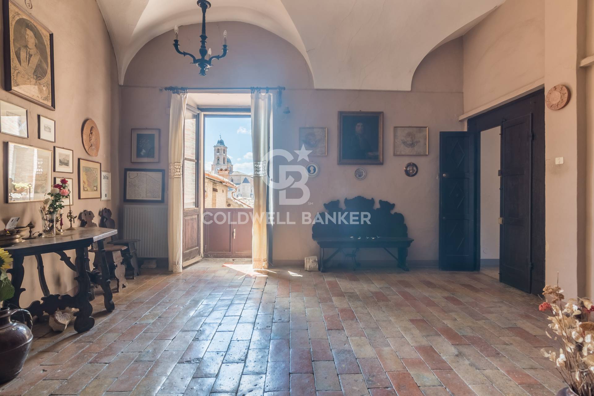 Palazzo in vendita a Urbino