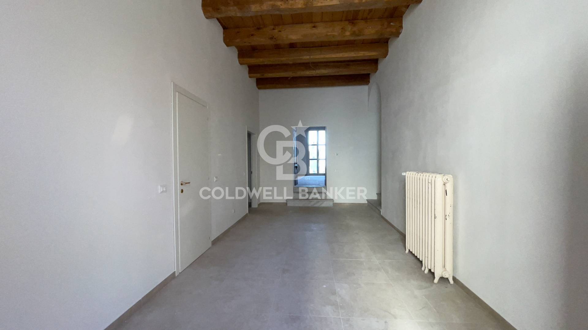 Palazzo in vendita a Fermo