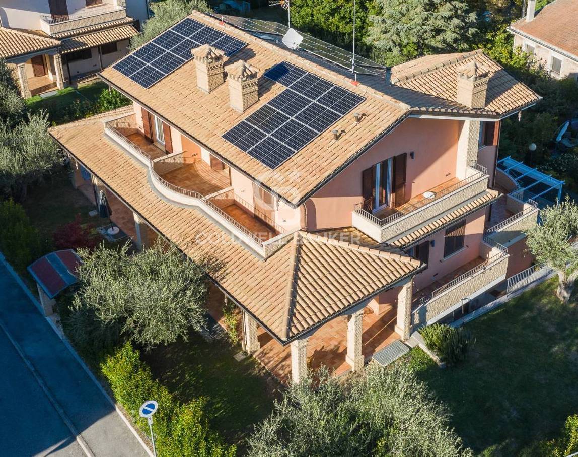 Villa in vendita a Coriano, SAN.SAVINO