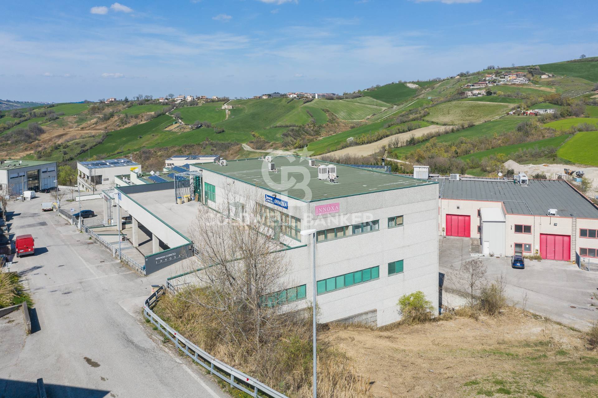 Capannone industriale in vendita a Rimini