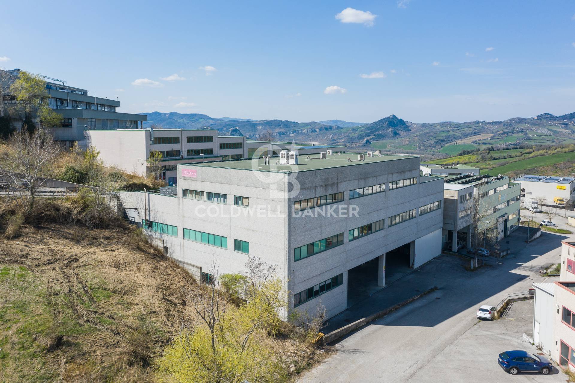 Capannone industriale in vendita a Rimini