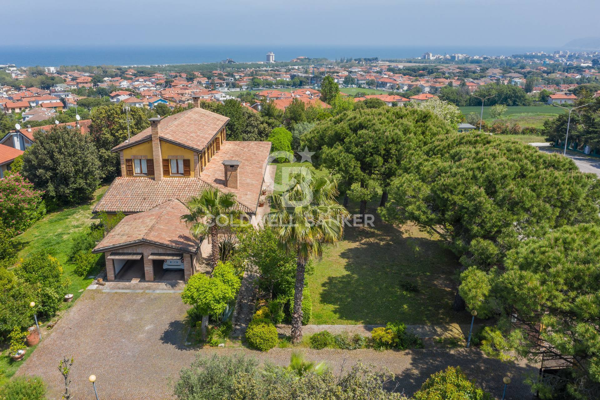 Villa in vendita a Riccione, COLLE DEI PINI