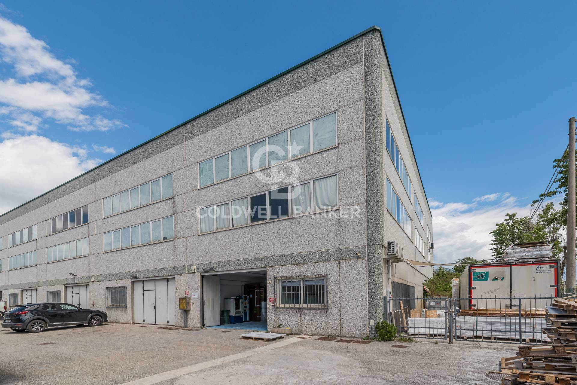 Capannone industriale in vendita a Coriano