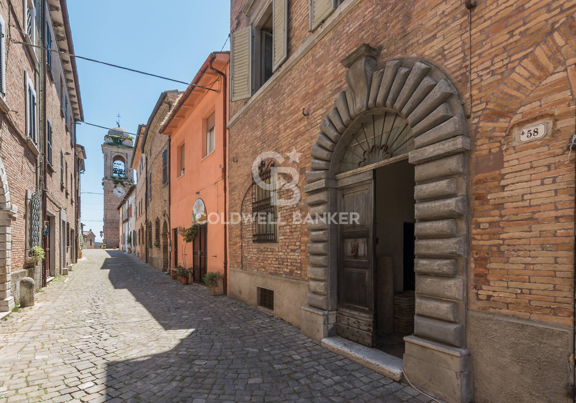 Stabile / Palazzo in vendita a Mondaino