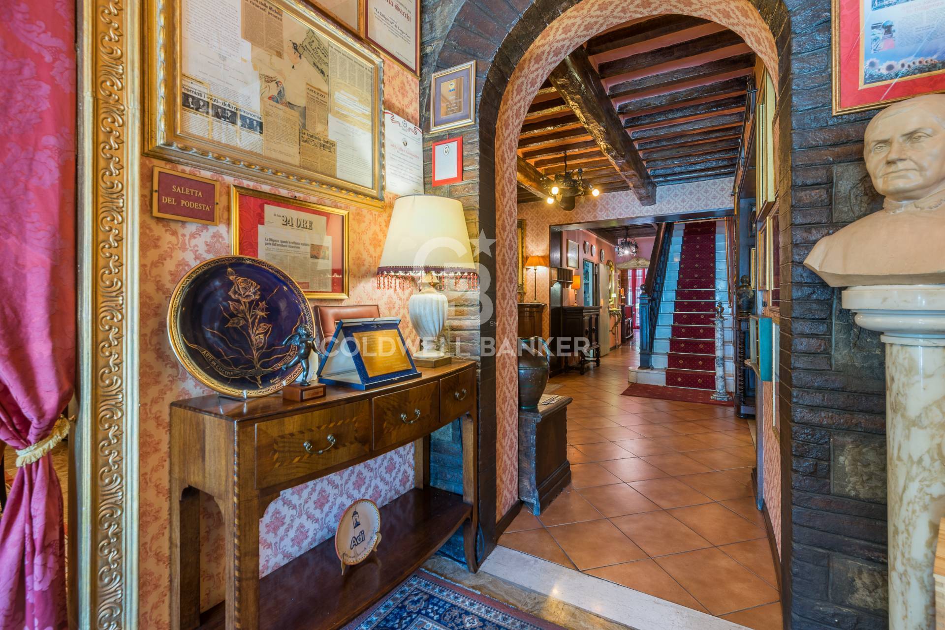 Palazzo in vendita a Borgo Pace