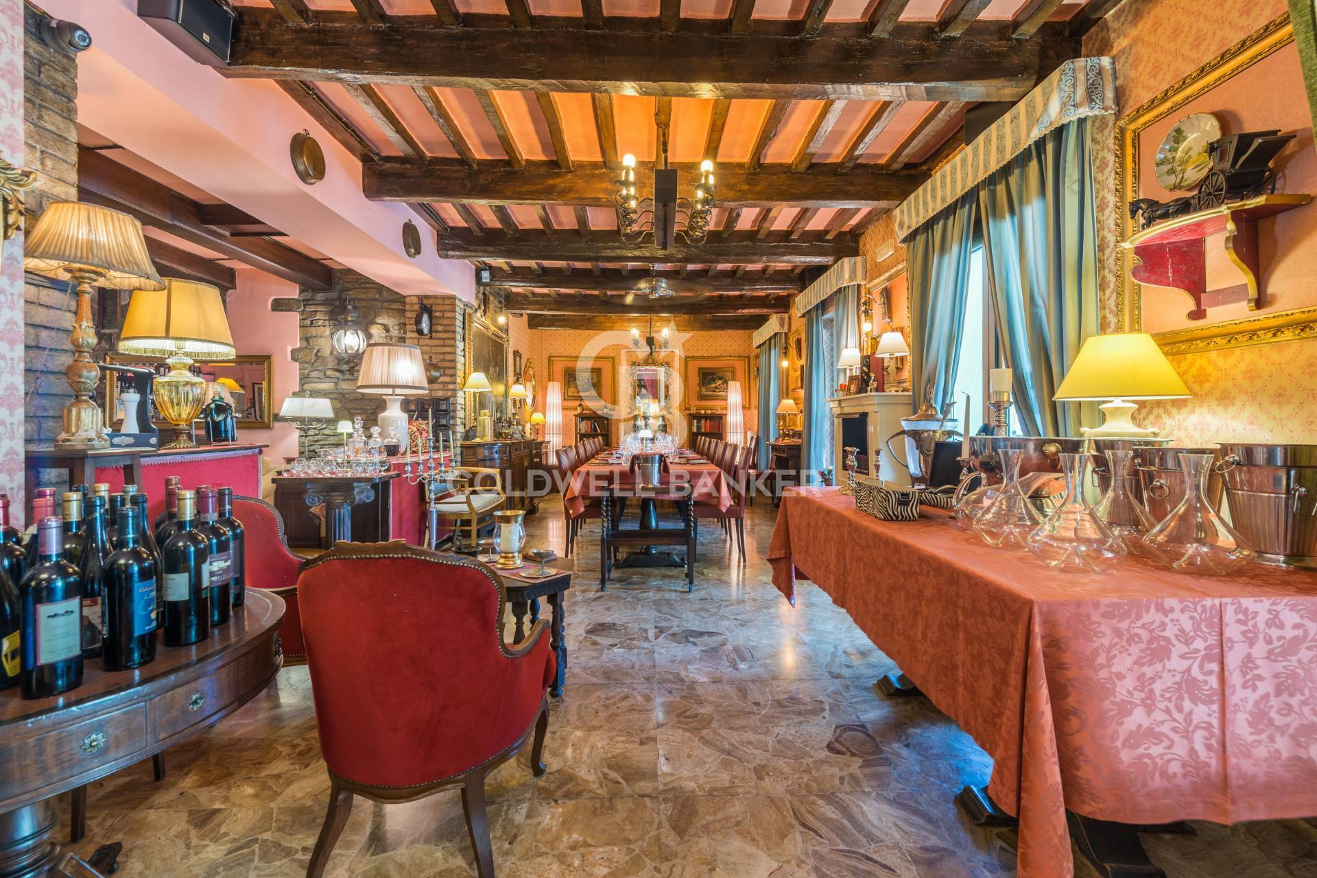 Palazzo in vendita a Borgo Pace