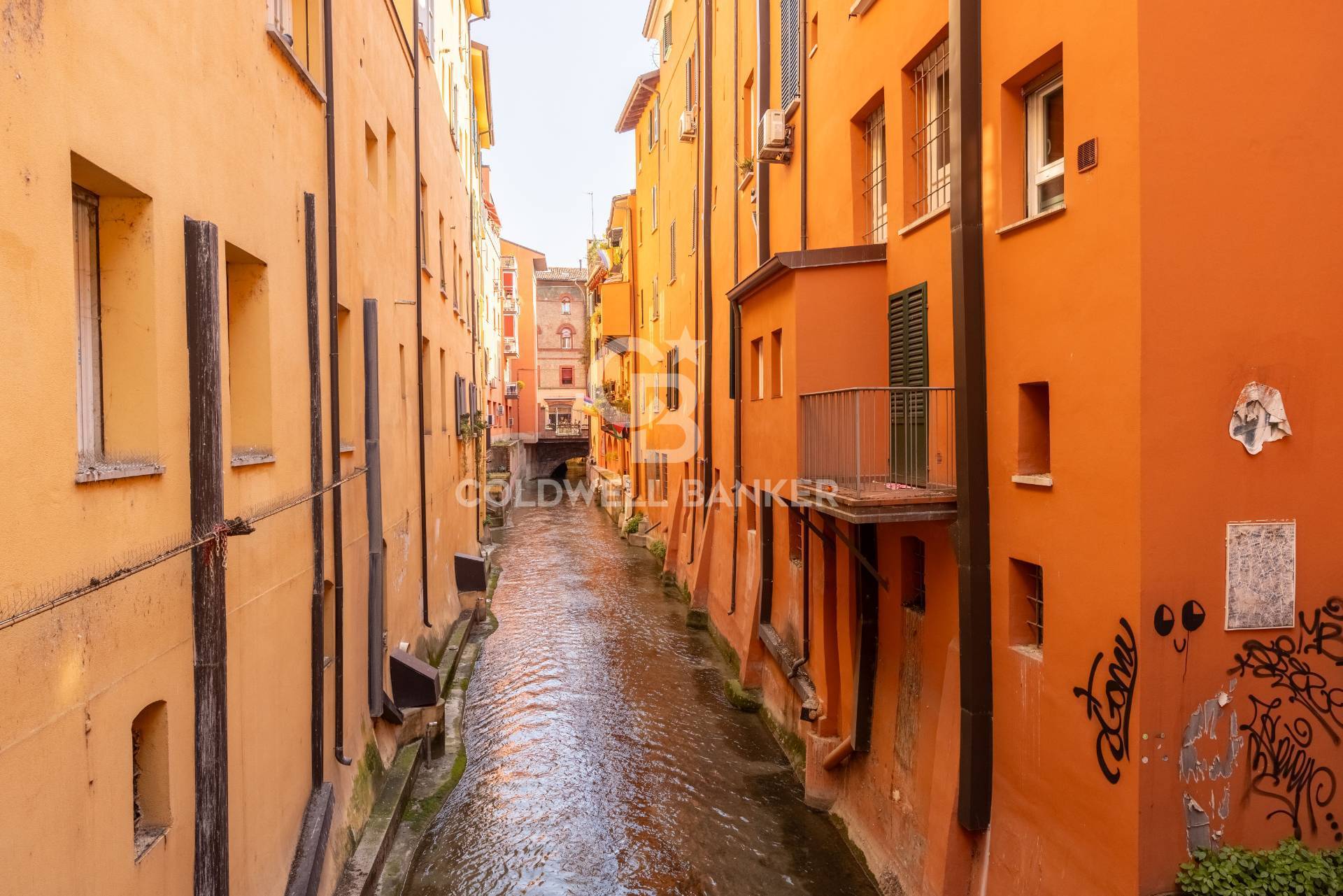 2 locali in vendita a Bologna, Centro storico