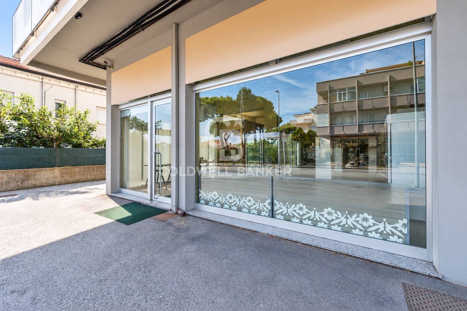 Locale commerciale in affitto a Misano Adriatico
