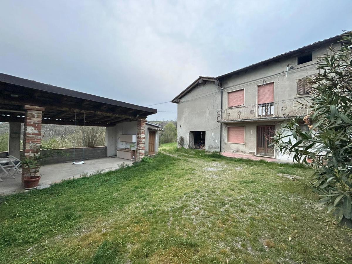Stabile/Palazzo in vendita a Alta Val Tidone