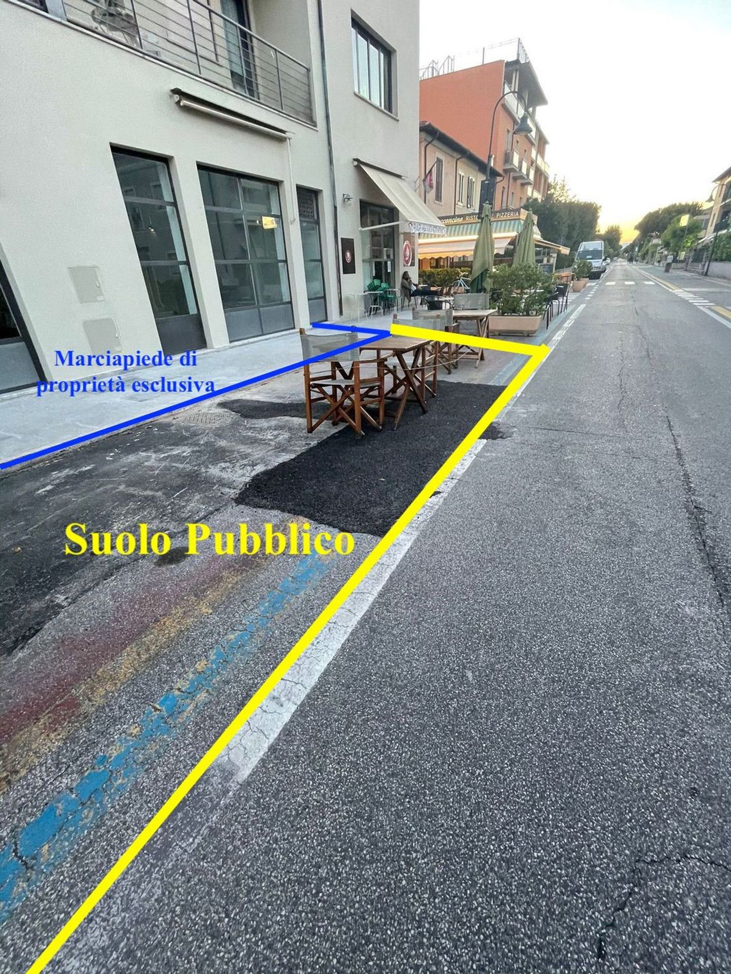 Locale commerciale in affitto a Pietrasanta