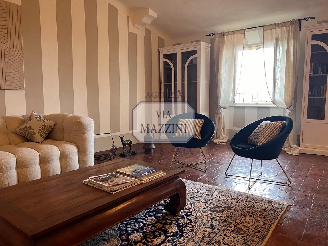 Appartamento arredato in affitto a Pietrasanta