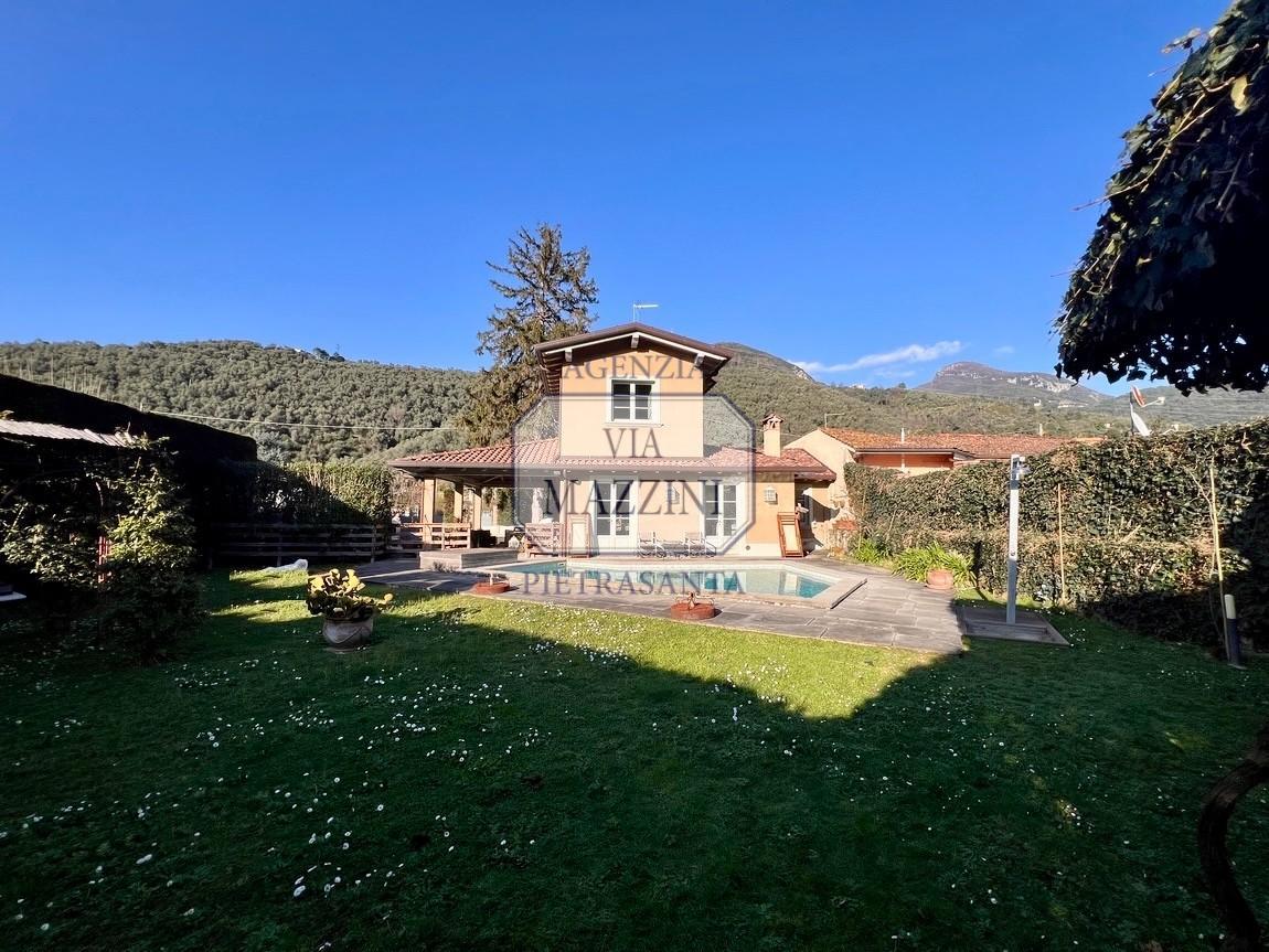 Villa arredata in affitto, Pietrasanta valdicastello carducci