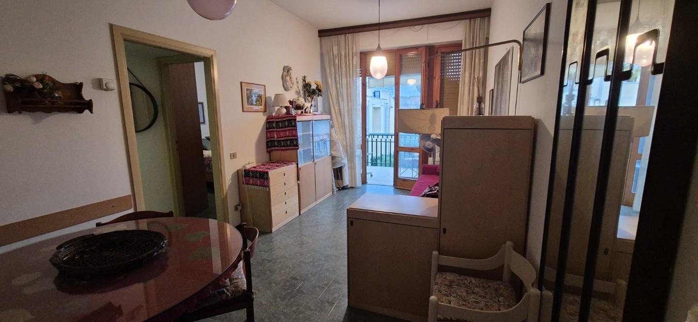 Trilocale con terrazzo, Viareggio don bosco