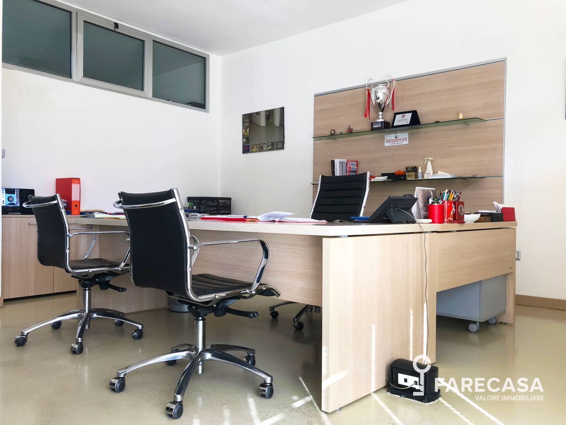 Studio/Ufficio in affitto a Teramo, Semicentro