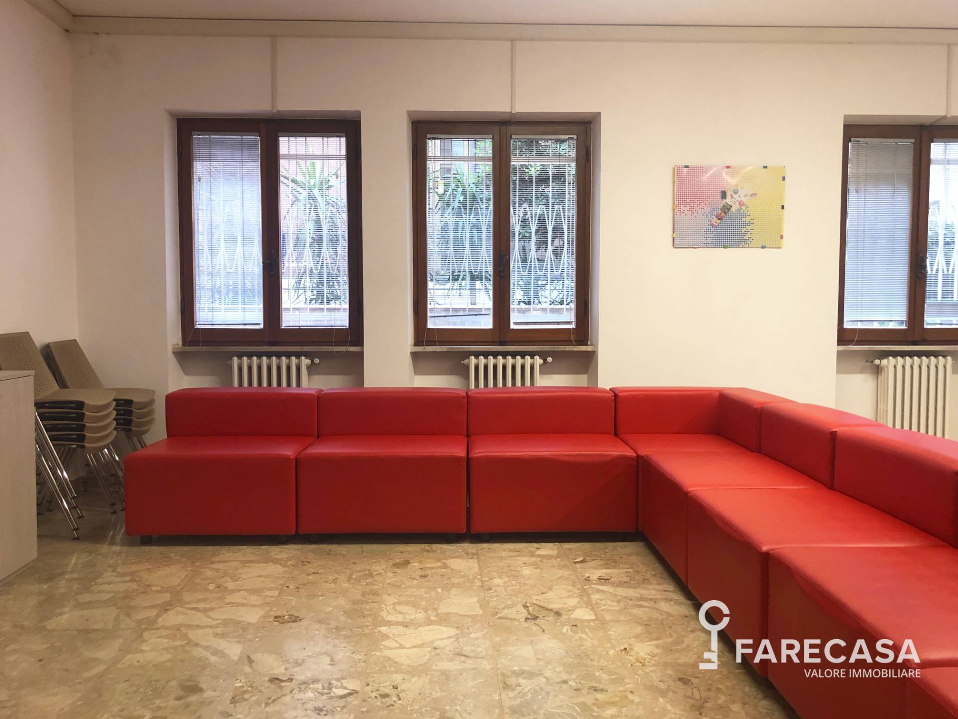 Studio/Ufficio in vendita a Teramo, Centro