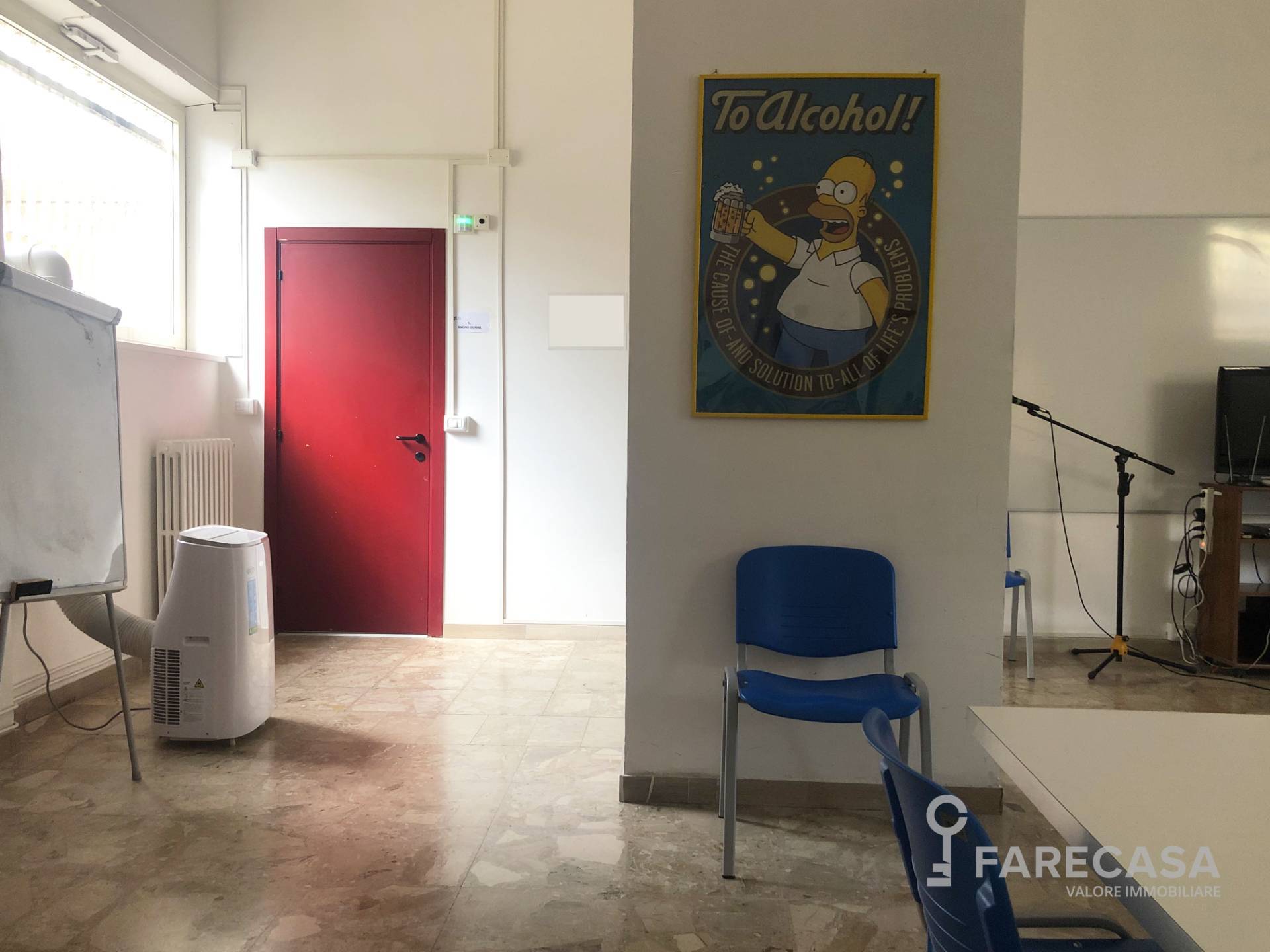 Studio/Ufficio in vendita a Teramo, Centro