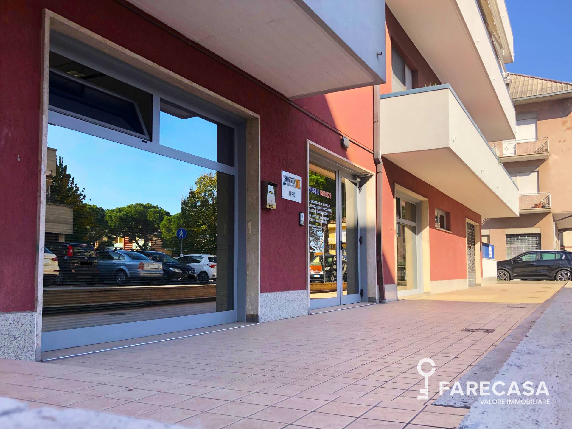 Studio/Ufficio in affitto a Teramo, Semicentro