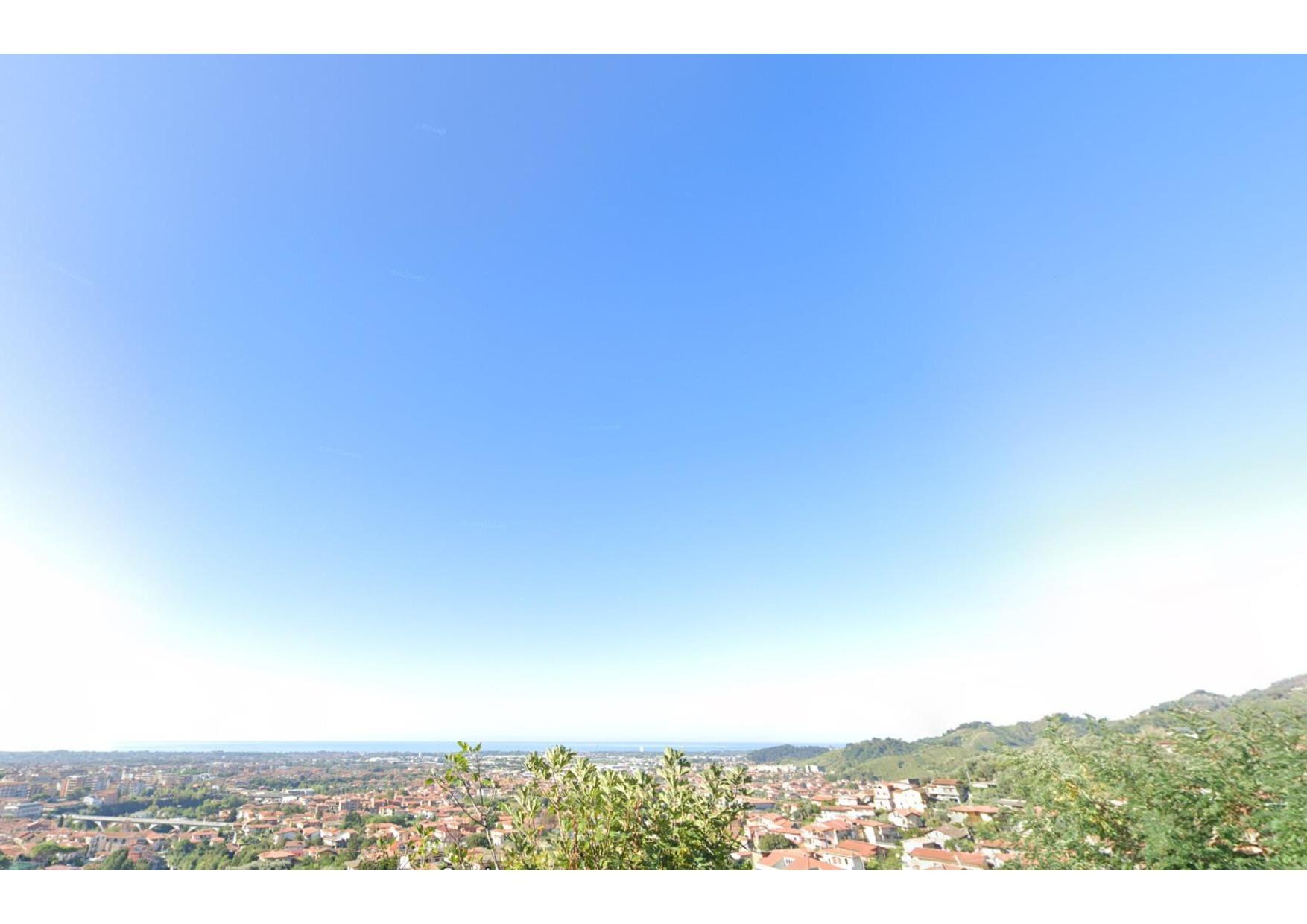 Quadrilocale con giardino, Massa castagnetola