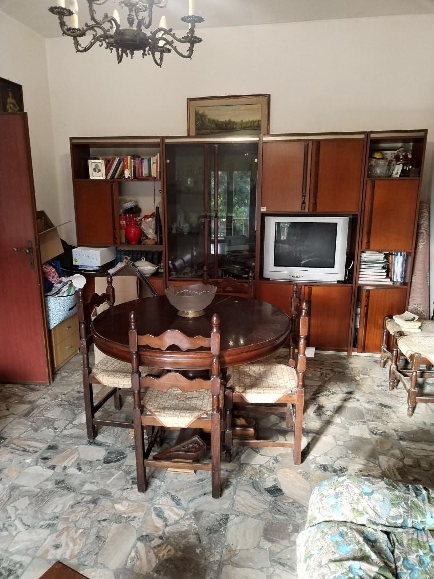 Casa indipendente con giardino, Massa poveromo