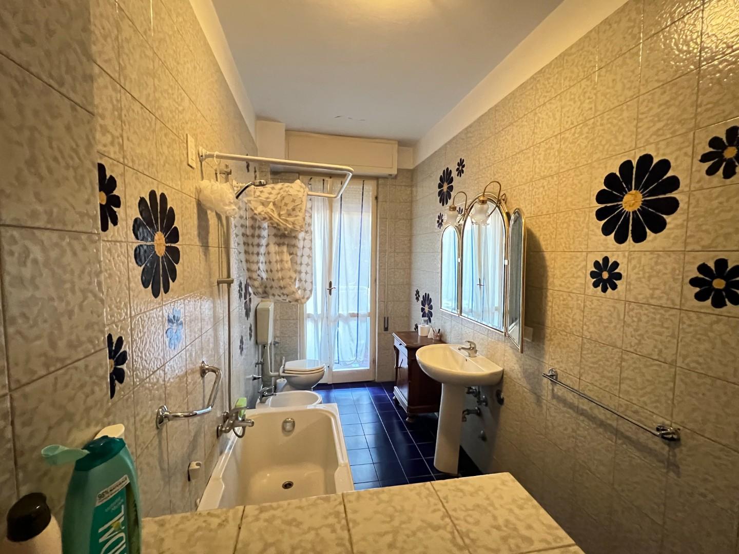 Quadrilocale in vendita a Massa