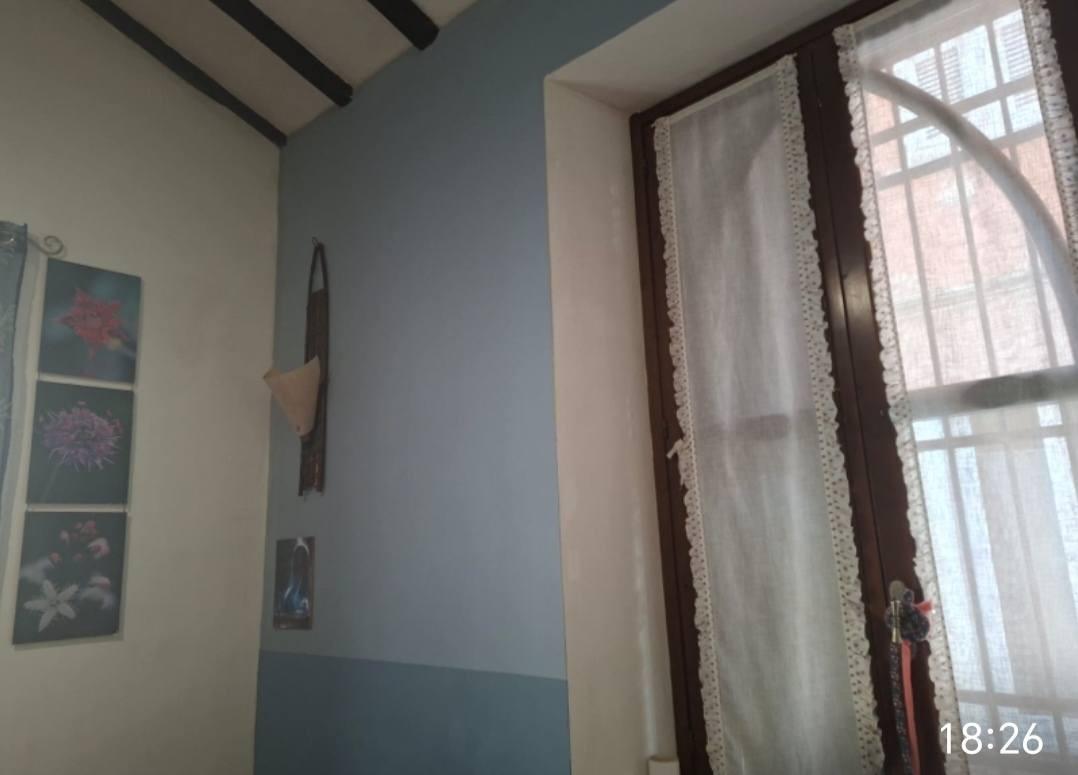 Casa indipendente con giardino, Massa zona viali