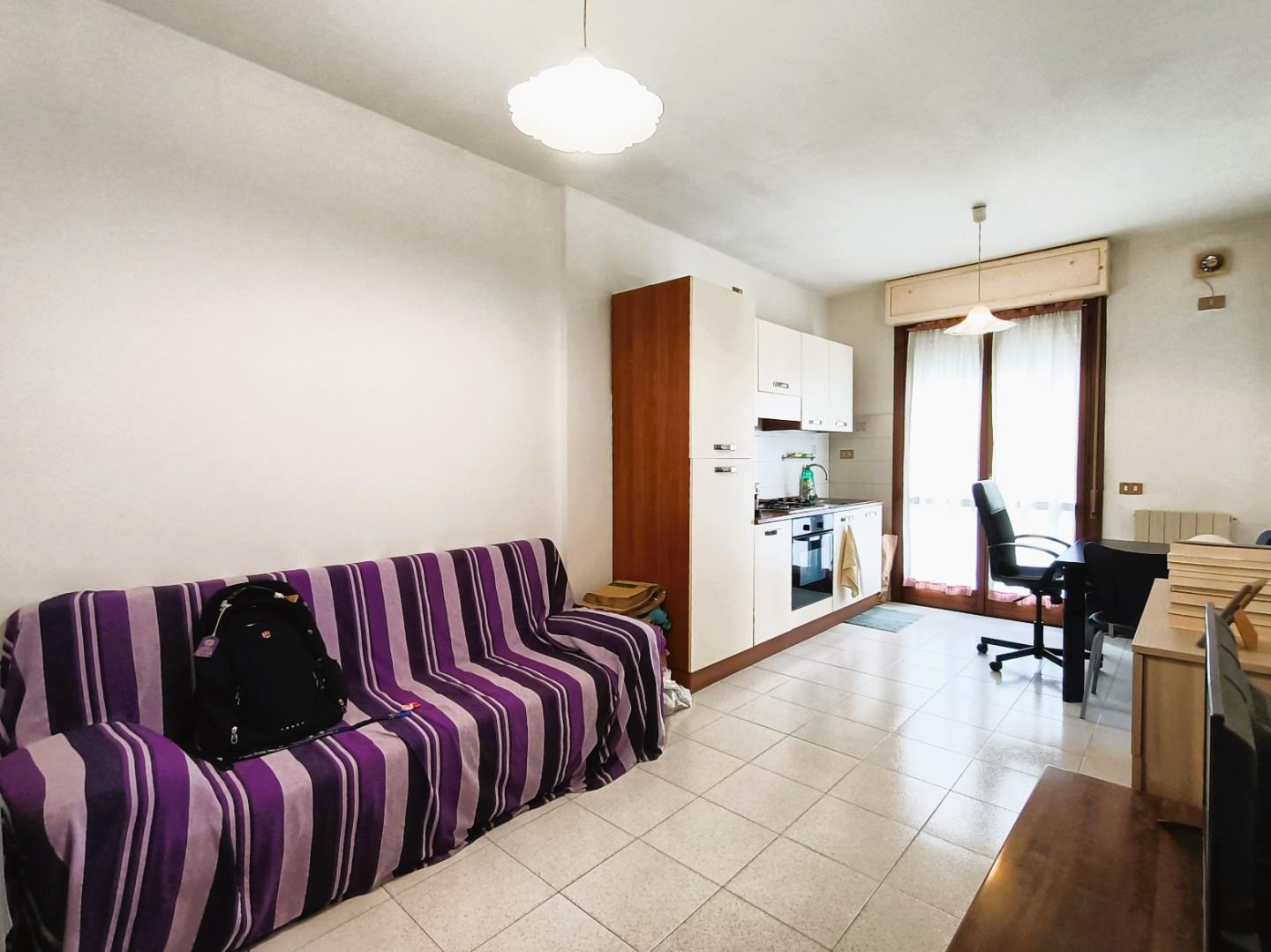 Bilocale arredato in affitto, Pisa cisanello