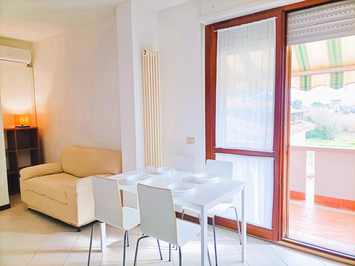 Bilocale arredato in affitto, Pisa porta a mare