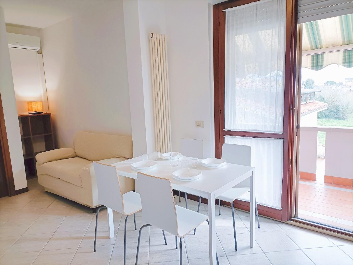 Bilocale arredato in affitto, Pisa porta a mare