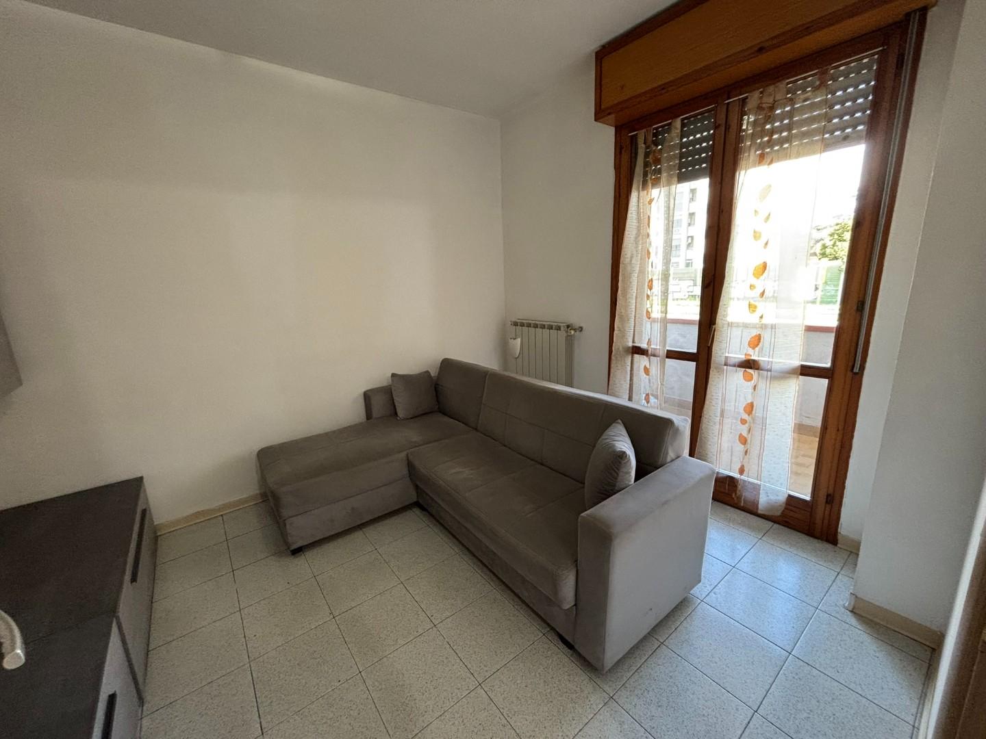 Trilocale arredato in affitto, Pisa cisanello