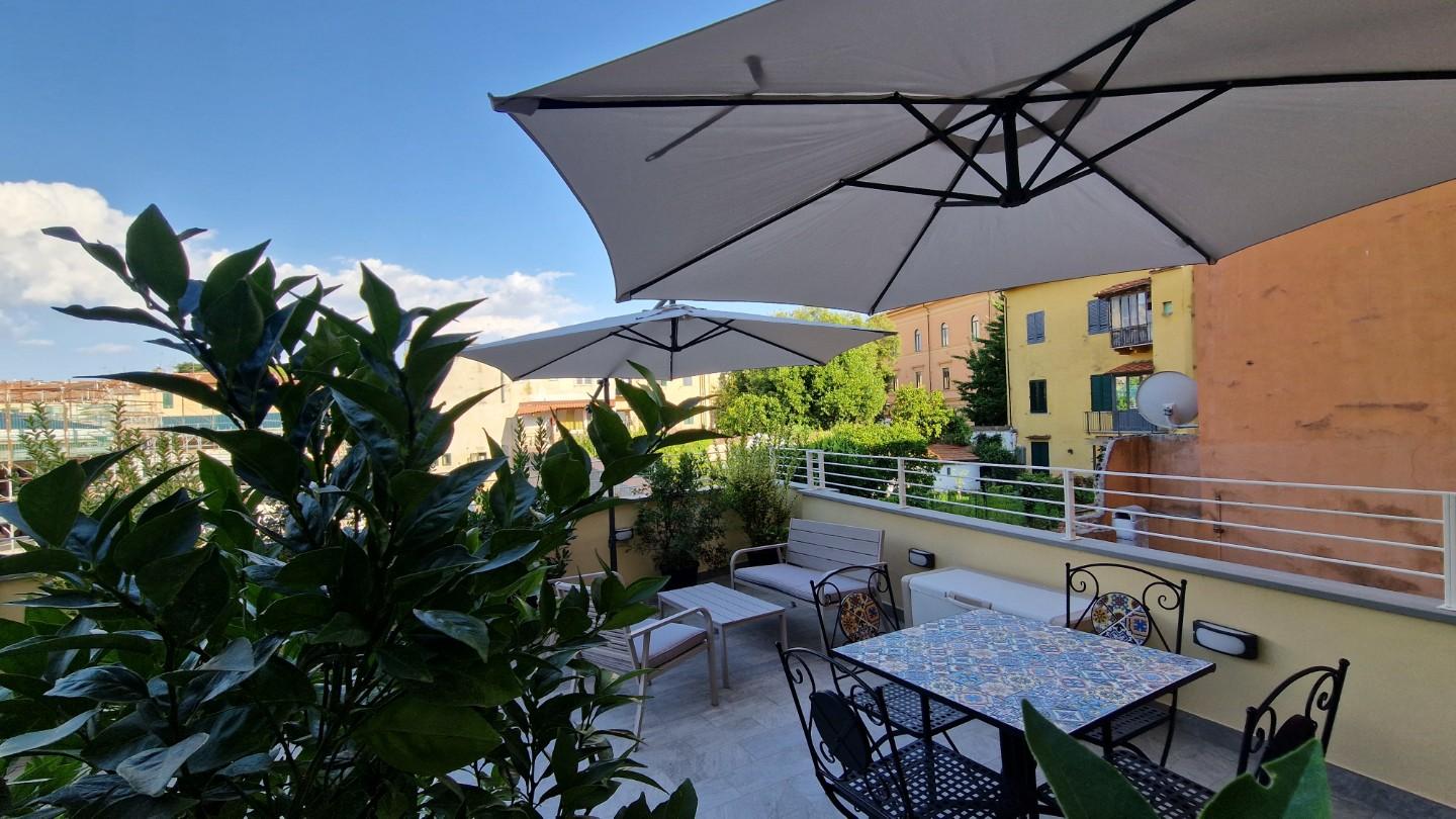 Trilocale arredato in affitto, Pisa san martino