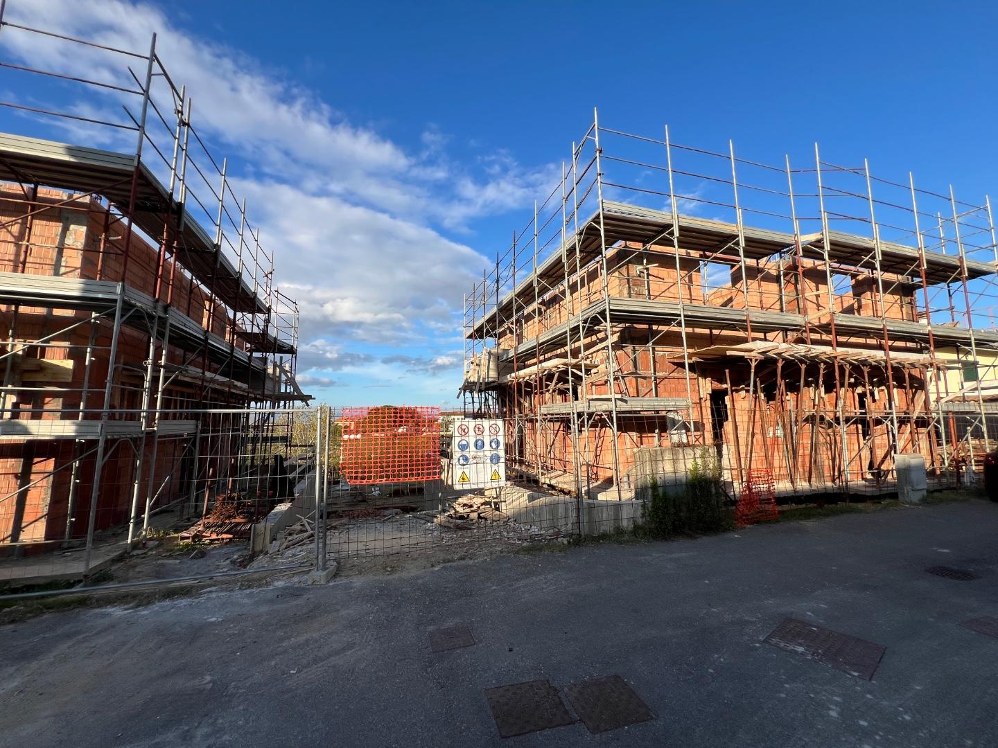 Villa Bifamiliare con giardino a Santa Maria a Monte