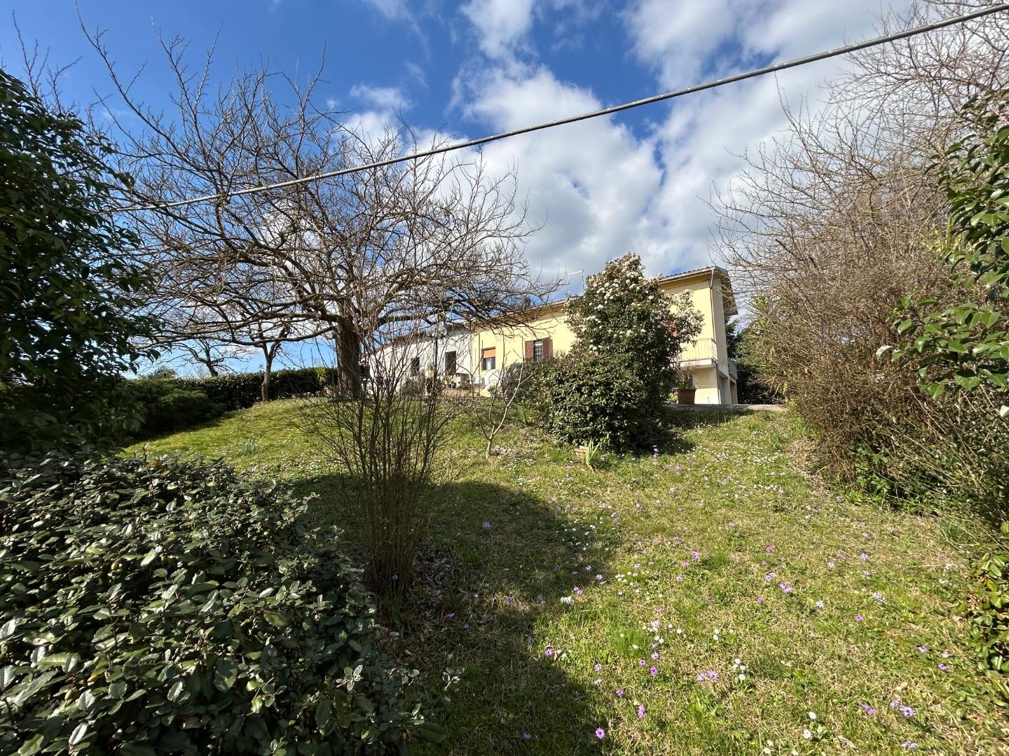 Casa indipendente con giardino, Fucecchio pinete