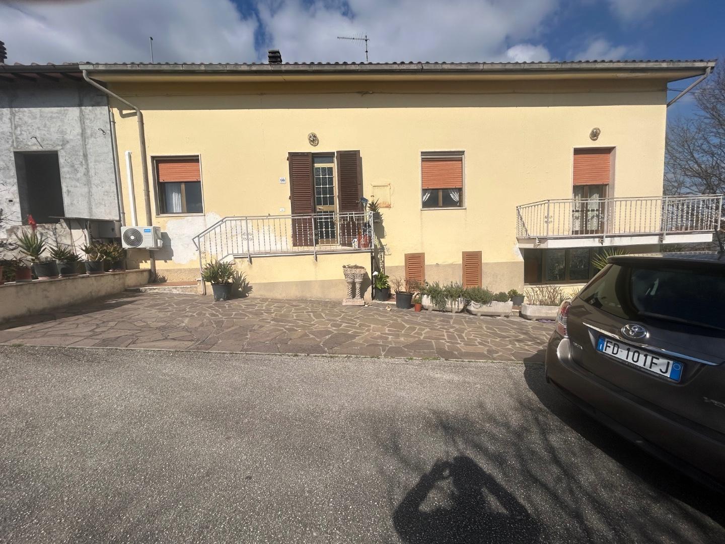 Casa indipendente con giardino, Fucecchio pinete