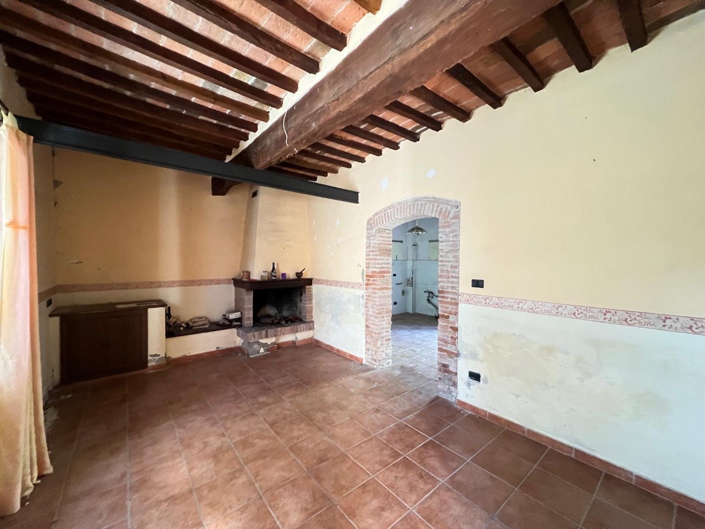 Casa indipendente con giardino a Collesalvetti
