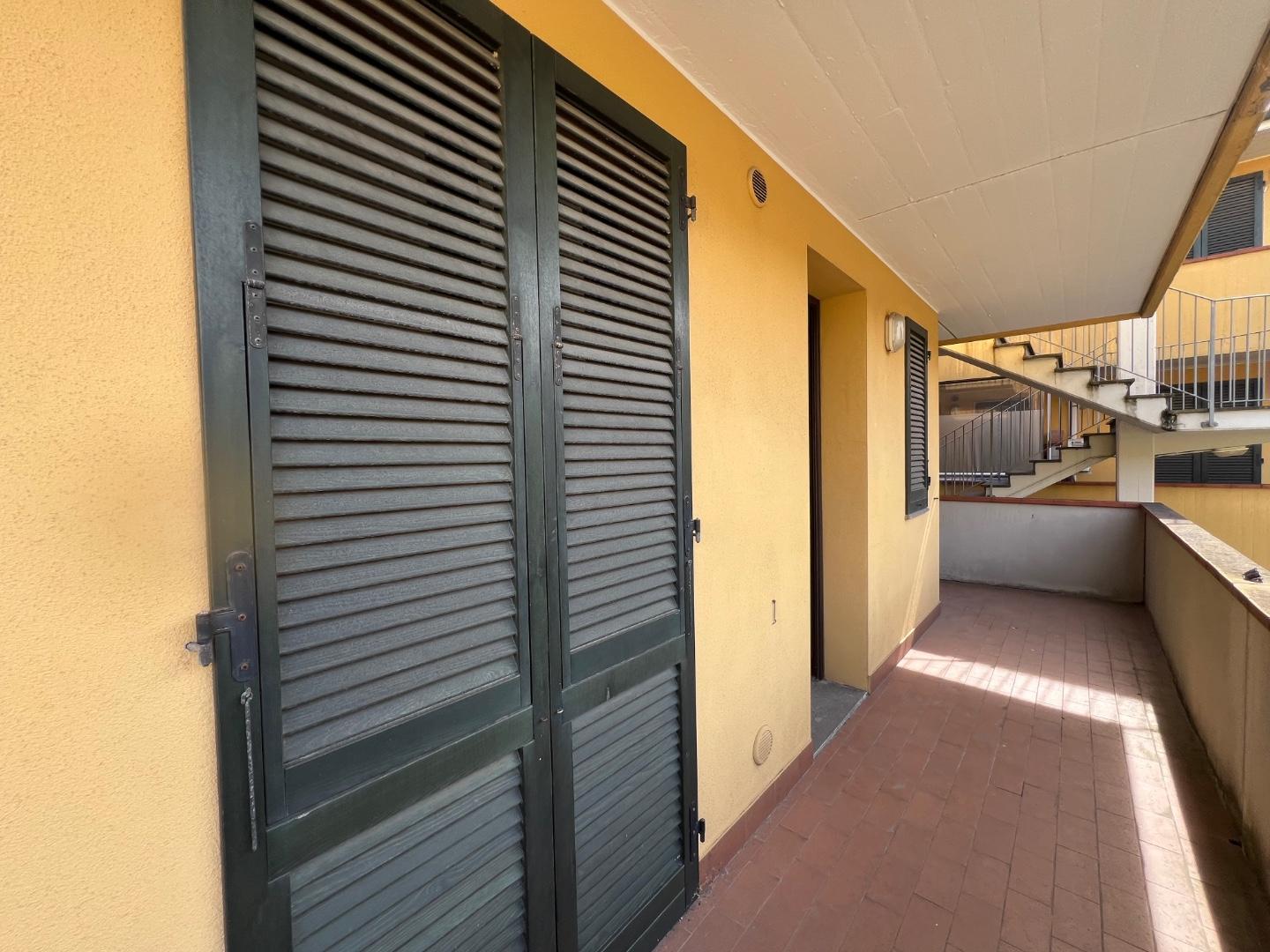 Trilocale in vendita, Santa Maria a Monte ponticelli