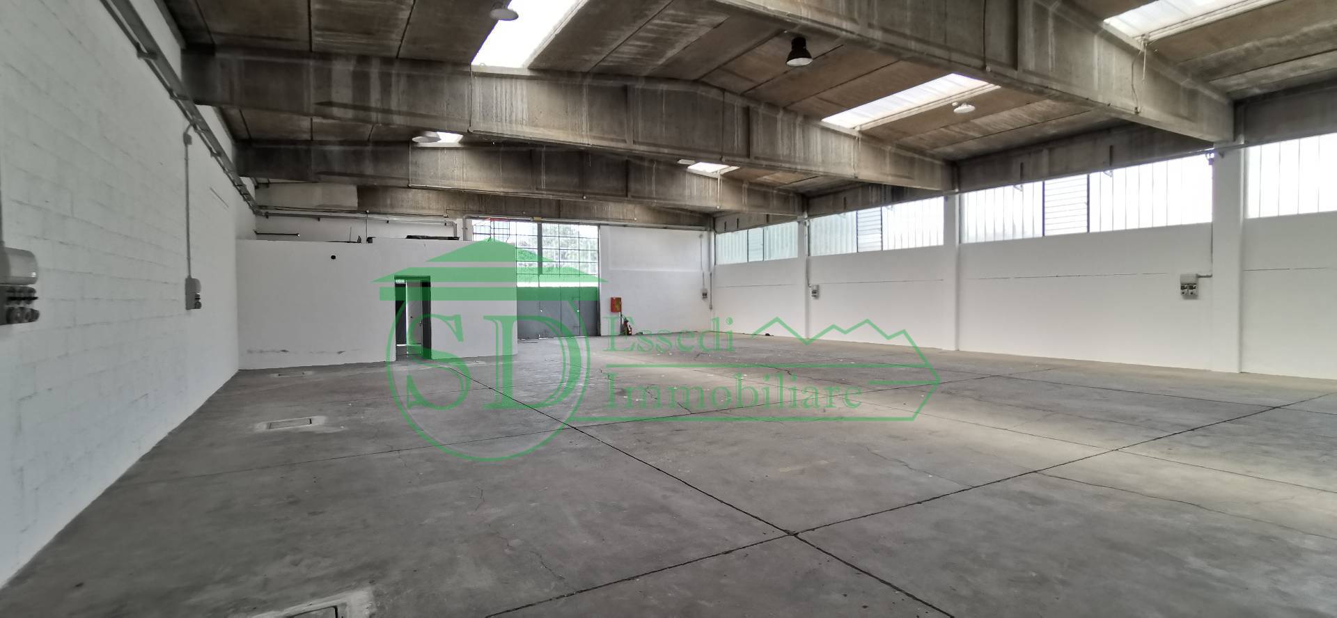 Capannone in vendita a Lodi Vecchio