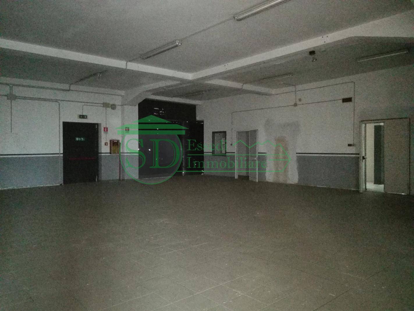 Capannone in vendita a Villanova Monferrato