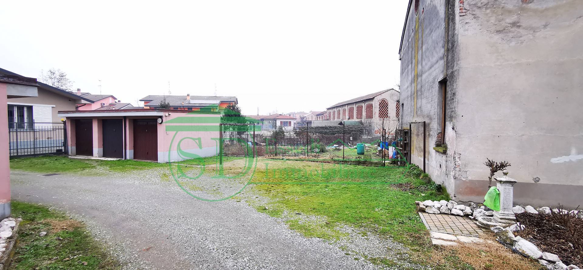 Appartamento in vendita a Brembio