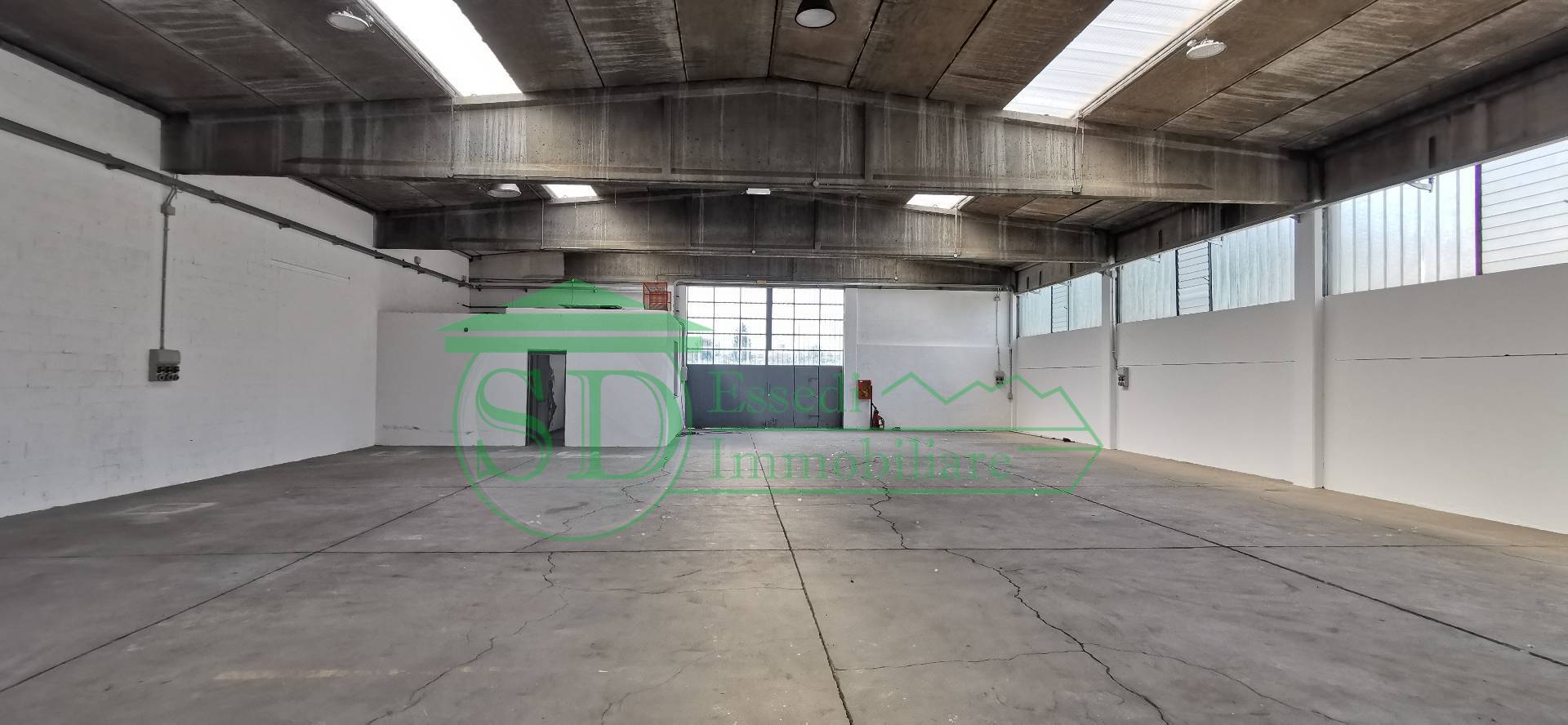 Capannone in vendita a Lodi Vecchio