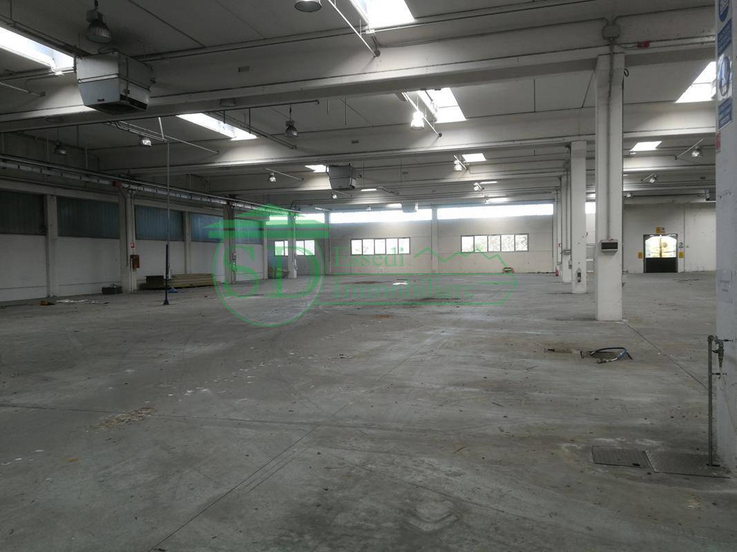 Capannone in vendita a Retorbido