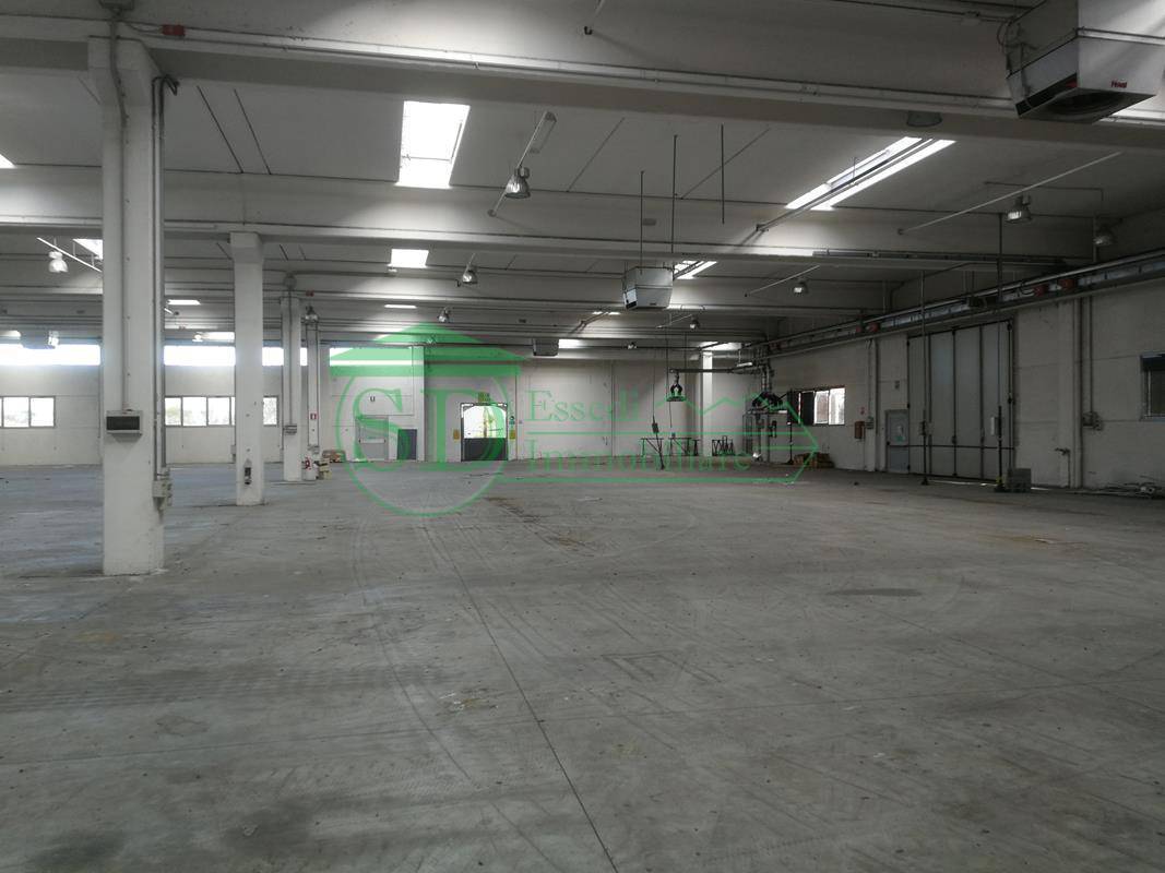 Capannone in vendita a Retorbido