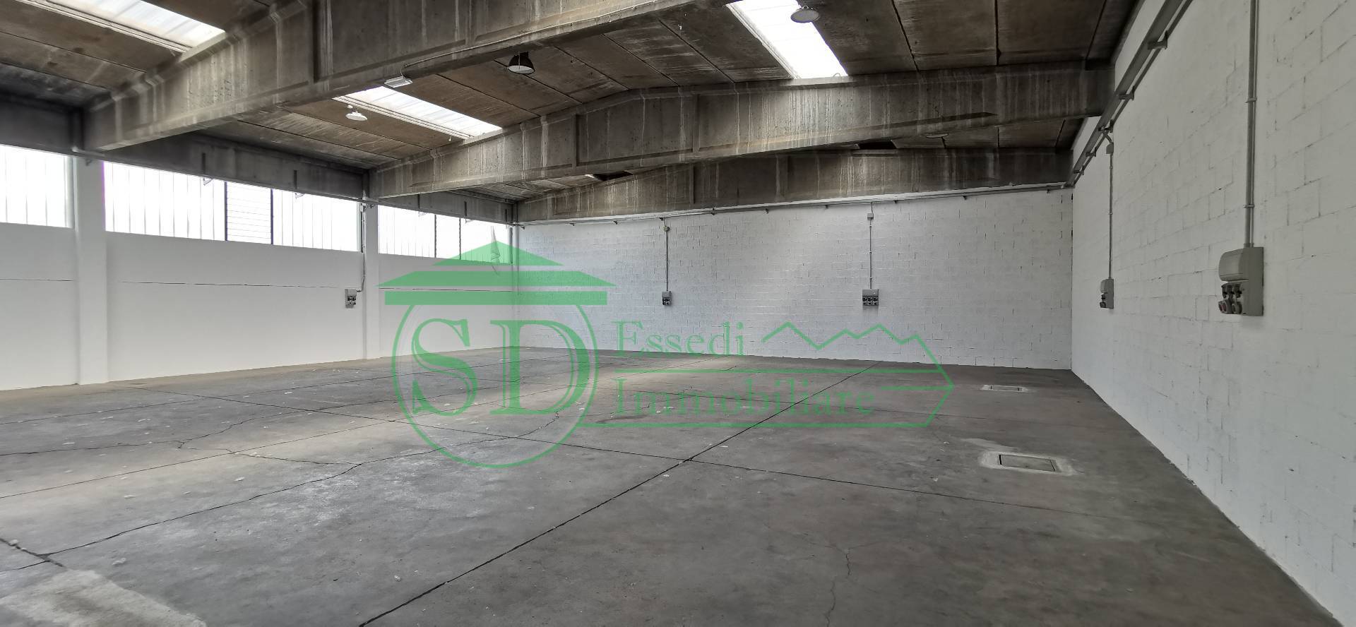 Capannone in vendita a Lodi Vecchio