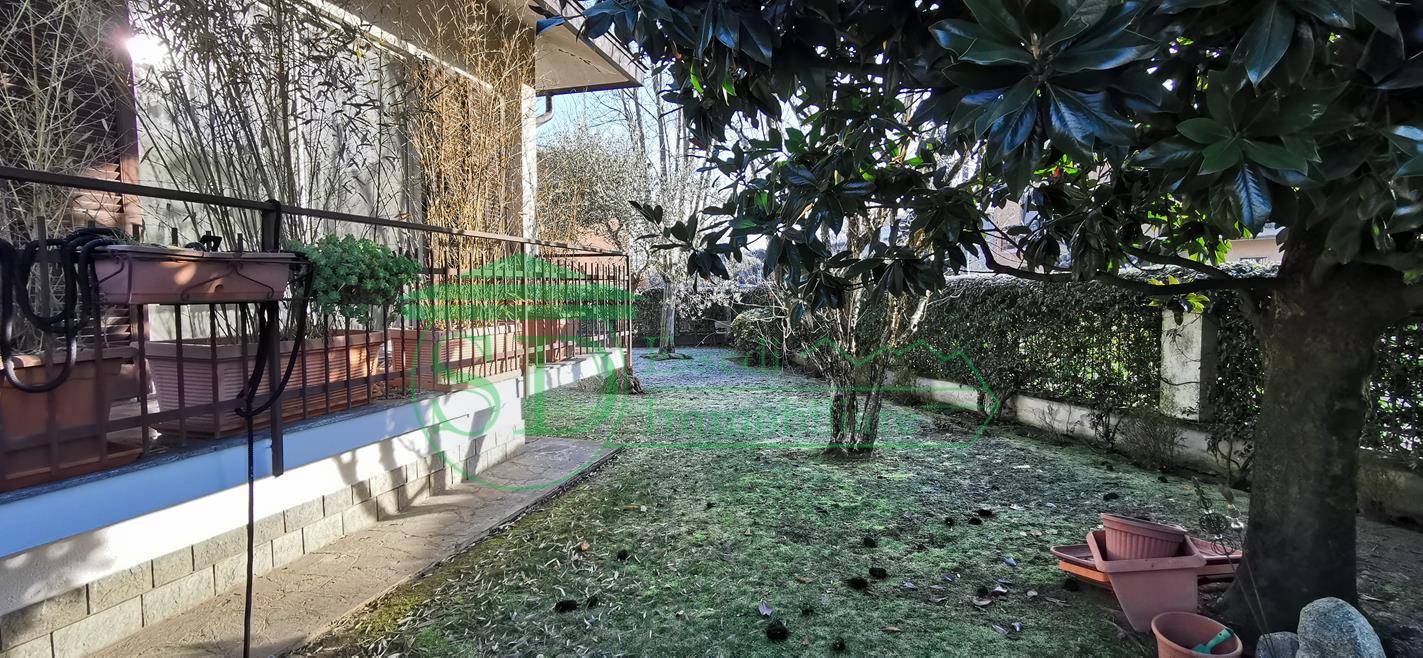 Villa in vendita a Lodi, San Bernardo