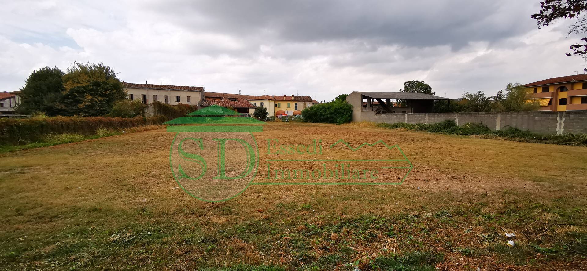 Terreno edificabile in vendita a Crespiatica