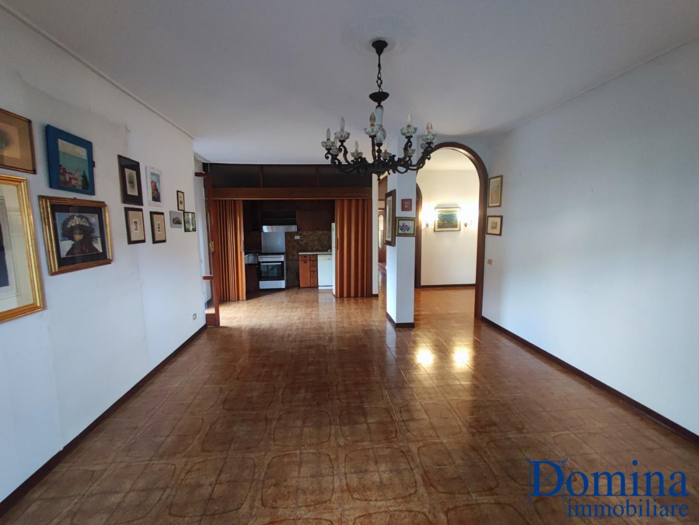 Appartamento in vendita a Massa