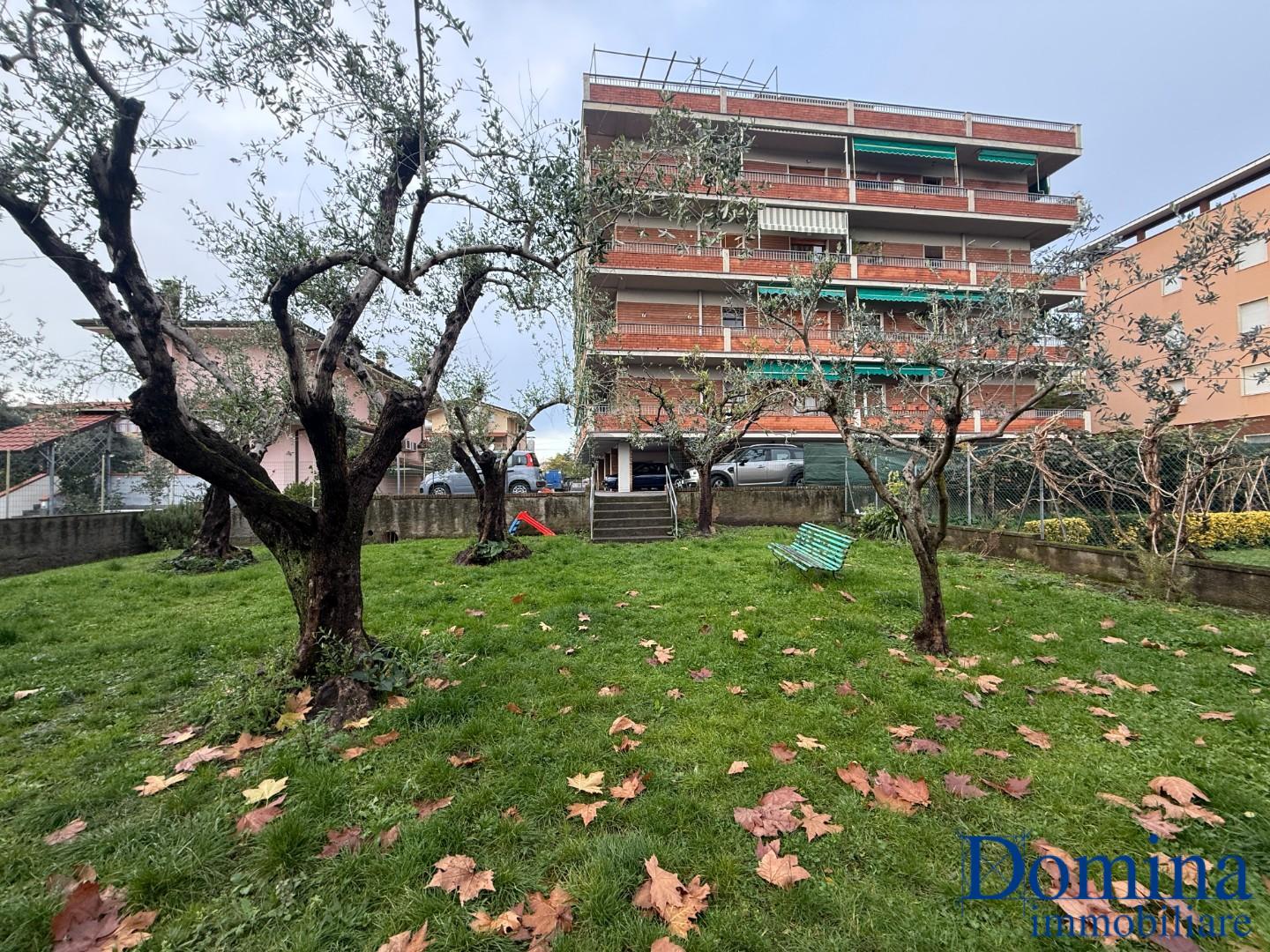 Quadrilocale in vendita, Massa centro