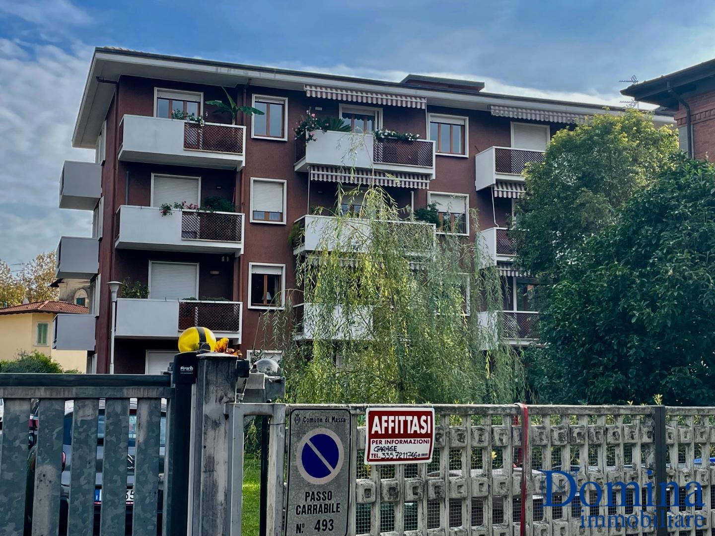 Box/Garage 25mq in affitto, Massa zona viali