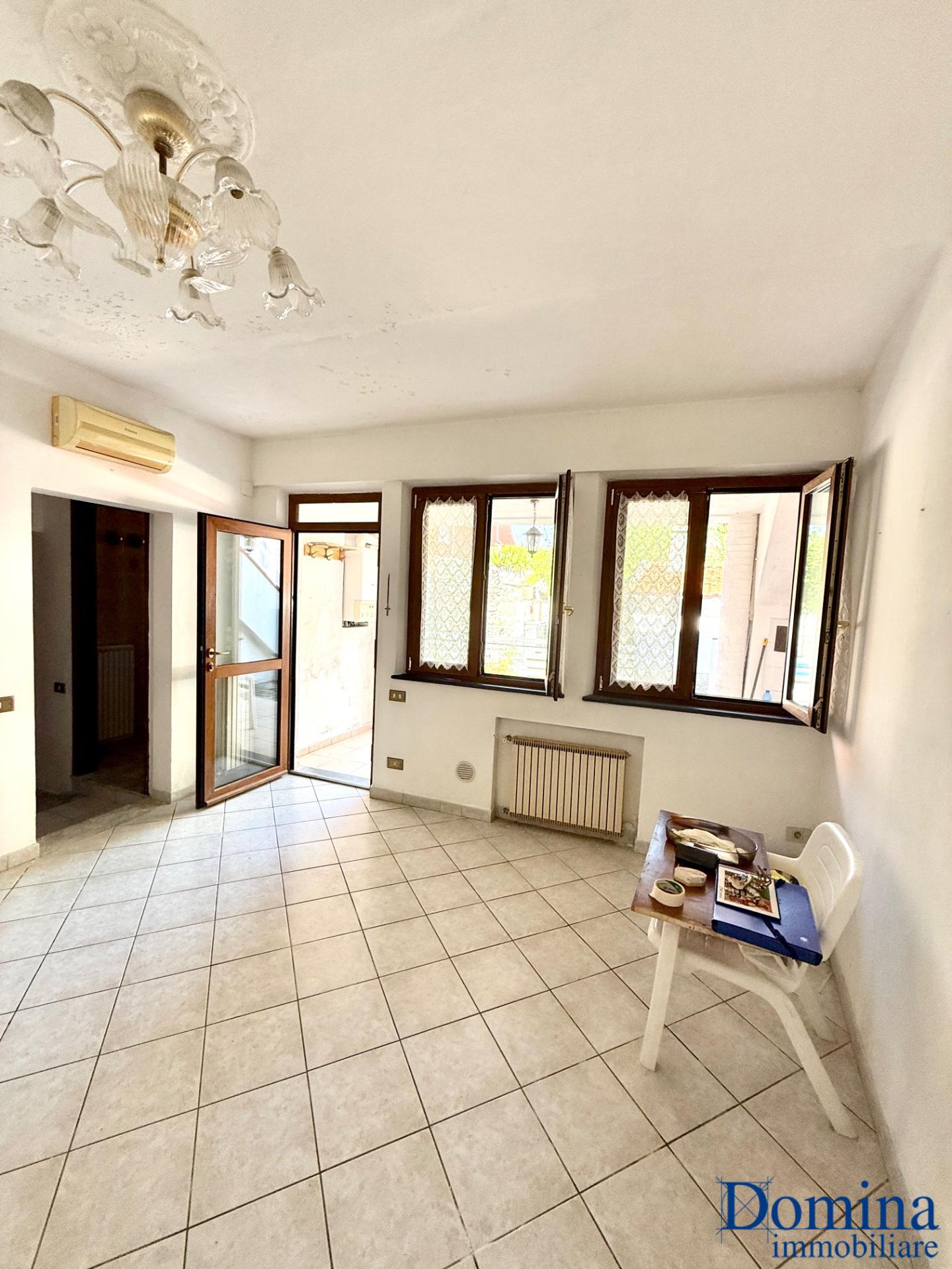 Casa indipendente in vendita, Massa borgo del ponte