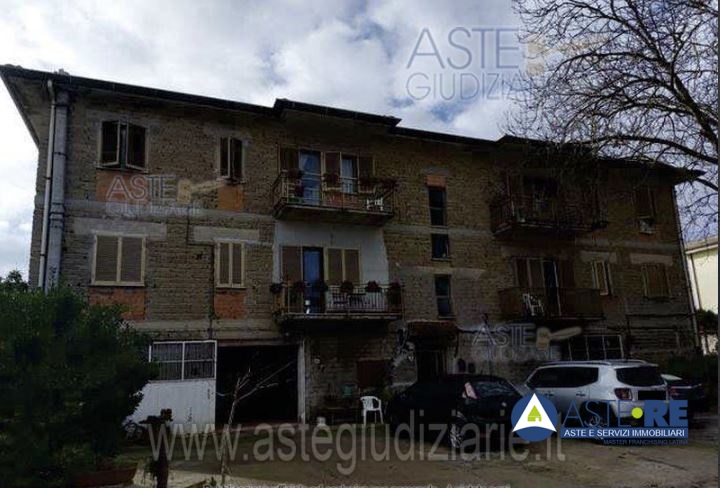 Magazzino in vendita a Cisterna di Latina