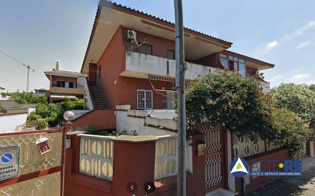 Casa indipendente in vendita a Pomezia